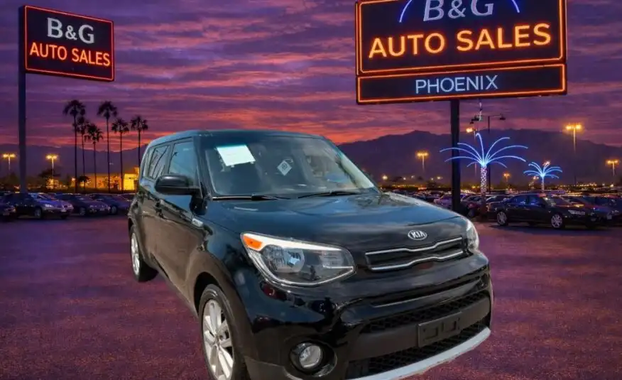2017 Kia Soul 2.0L + 6 A/T's photo
