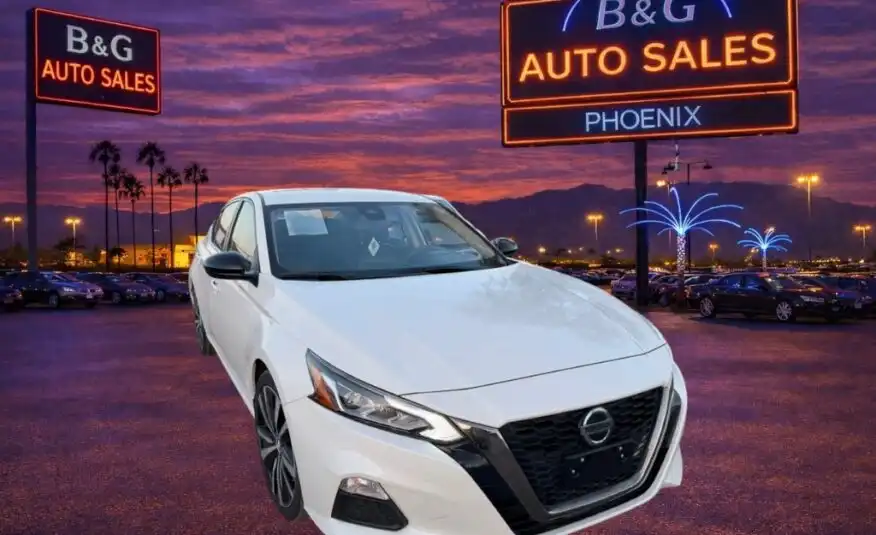 2022 Nissan Altima 2.5 SR's photo
