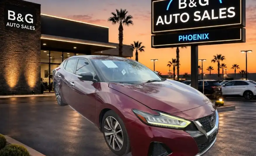 2019 Nissan Maxima SV's photo