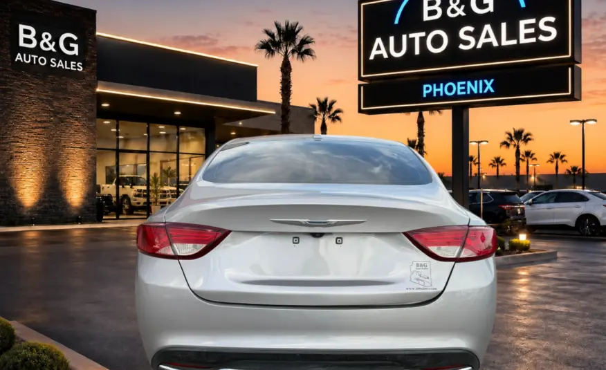 2015 Chrysler 200 Limited photo 5