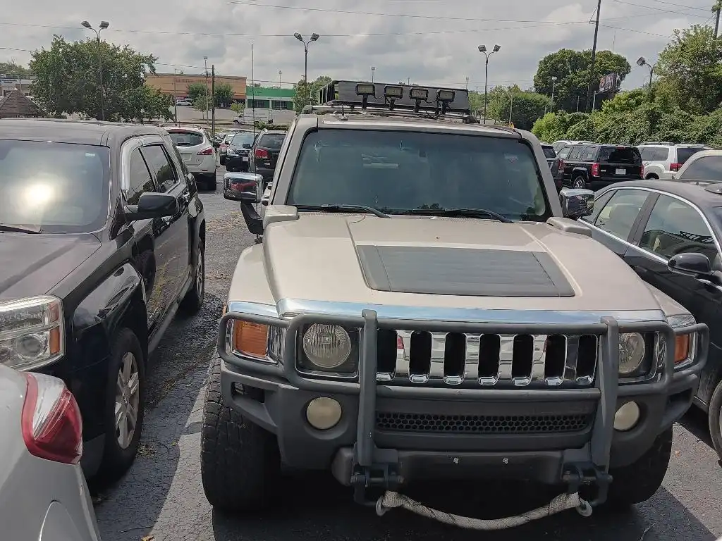 2006 Hummer H3 SUV's photo