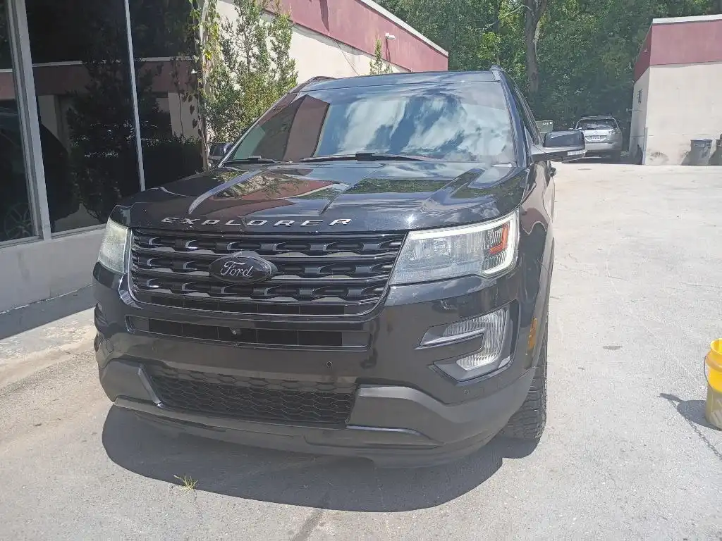 2016 Ford Explorer Sport 4WD's photo