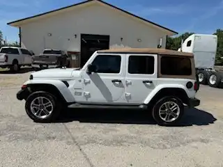 2019 Jeep Wrangler Sahara's photo