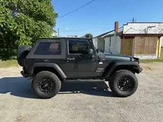2010 Jeep Wrangler Sport's photo