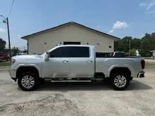 2021 GMC Sierra 4WD Crew Cab Standard Box SLT's photo