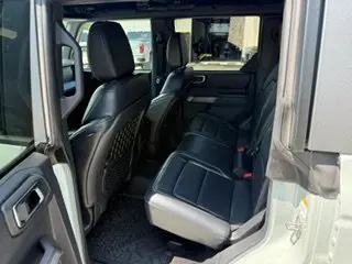 2021 Ford Bronco First Edition Advanced 4x4 photo 4