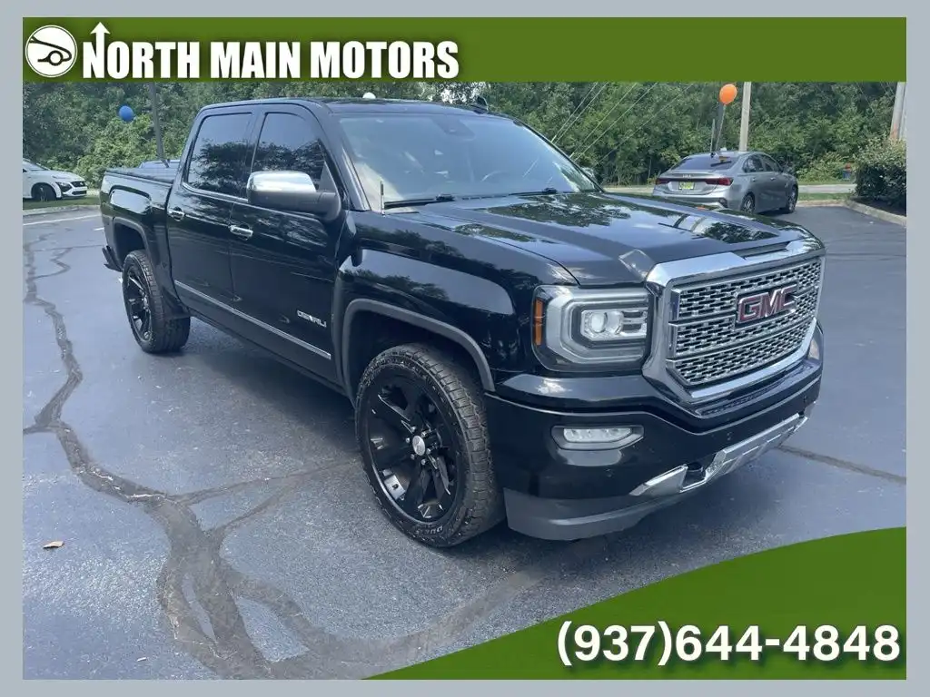 2016 GMC Sierra 4WD Crew Cab Short Box's photo