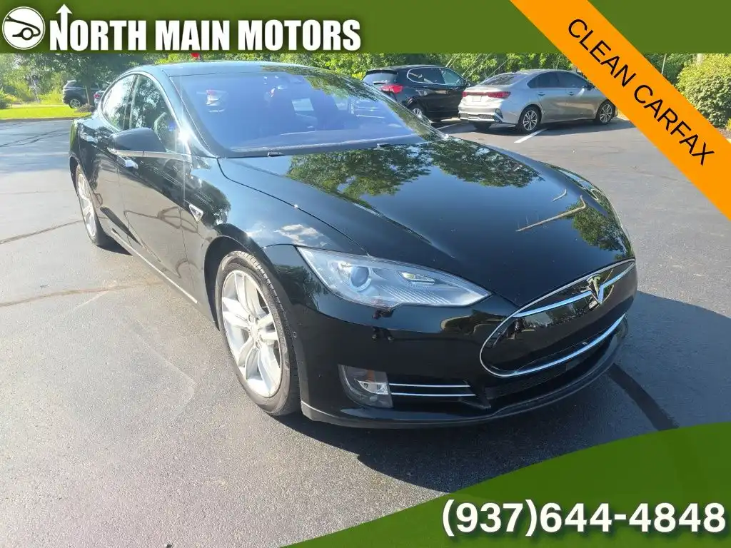 2015 Tesla Model S 70D's photo