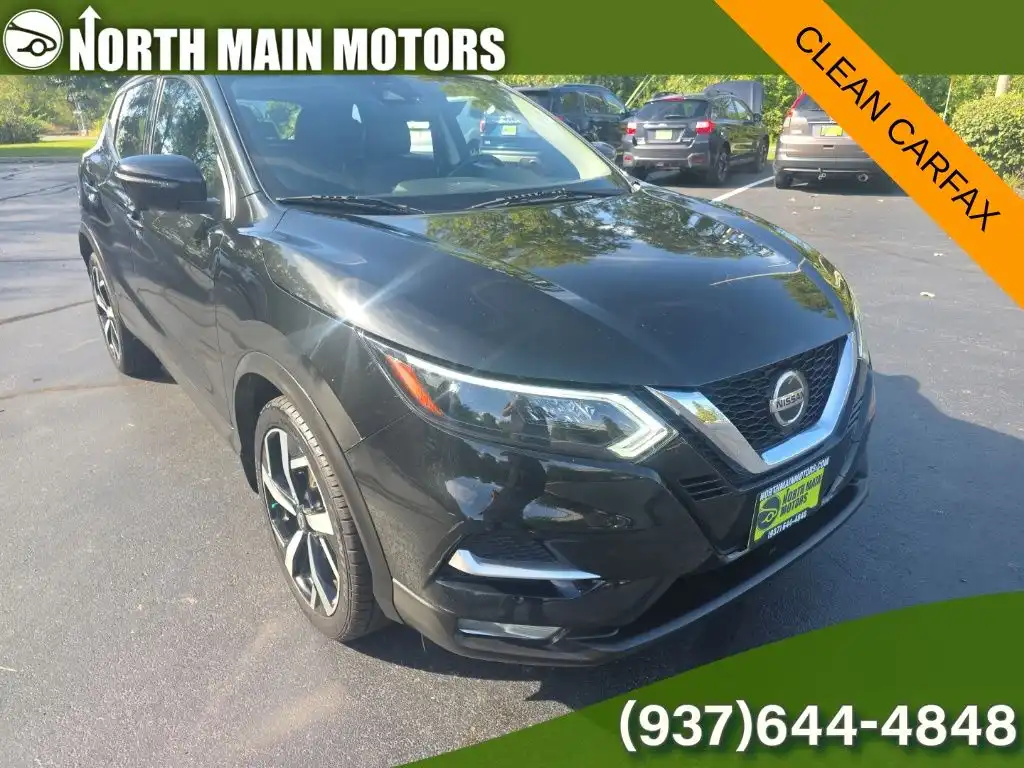 2020 Nissan Rogue Sport SL AWD's photo
