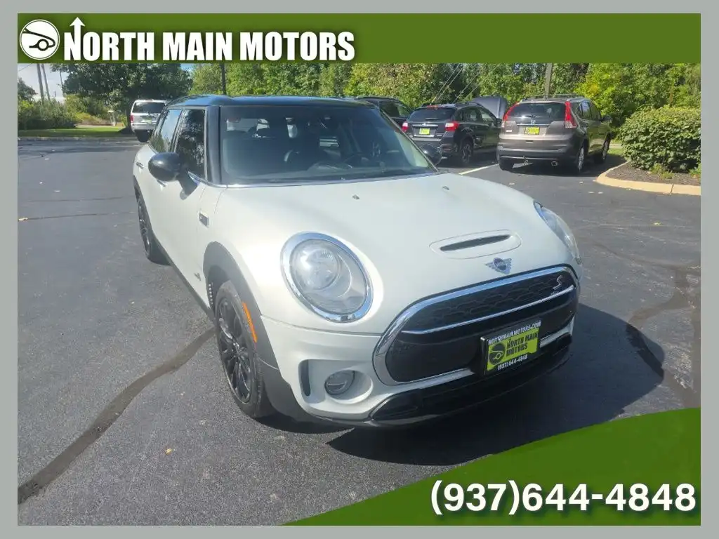 2019 MINI Clubman Cooper S ALL4 Signature's photo