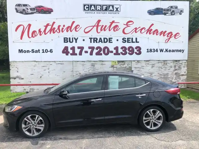 2017 Hyundai Elantra 2.0 Limited A/T PZEV's photo