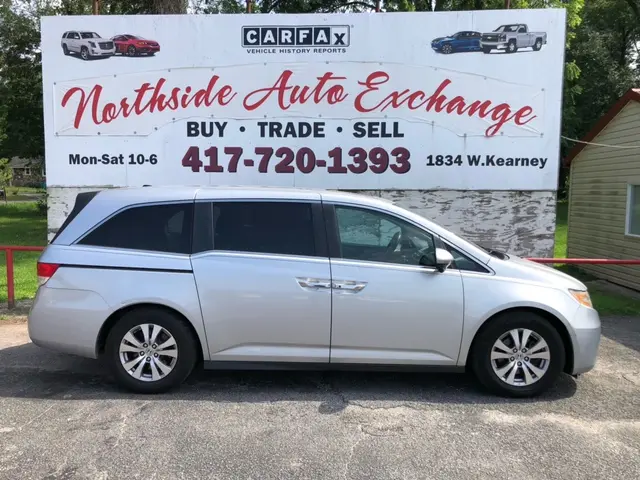 2015 Honda Odyssey EX-L photo 4