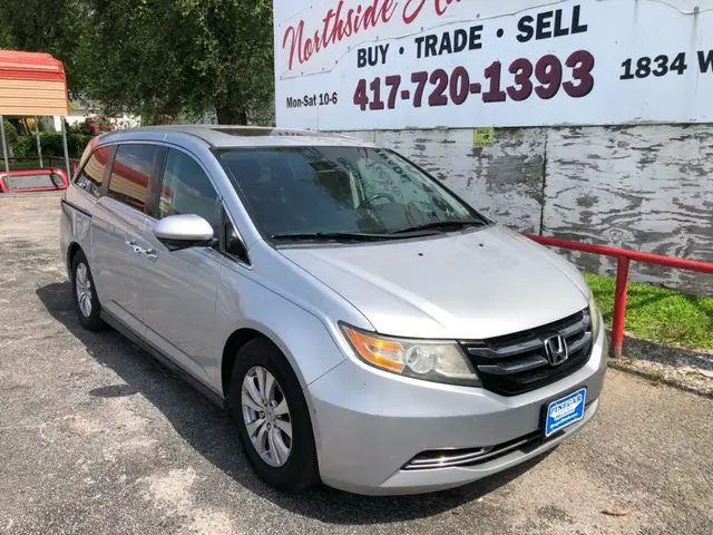 2015 Honda Odyssey EX-L photo 5