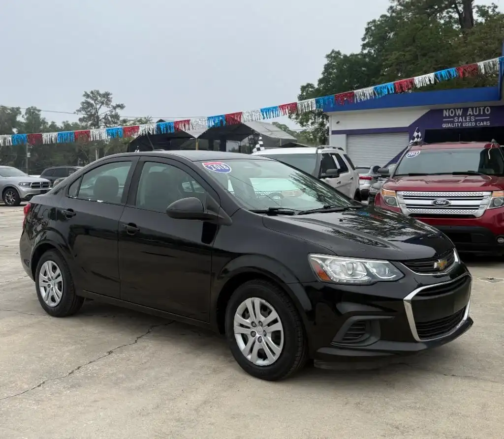 2018 Chevrolet Sonic LS Sedan Auto's photo