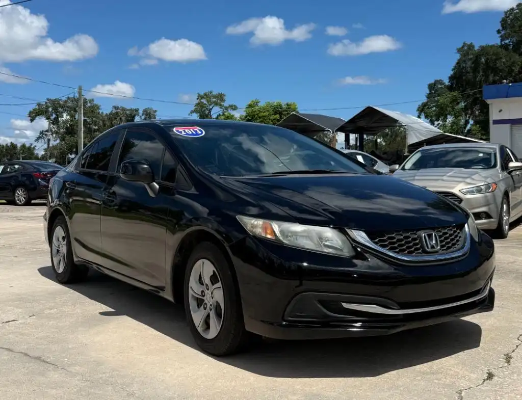 2013 Honda Civic LX Auto's photo
