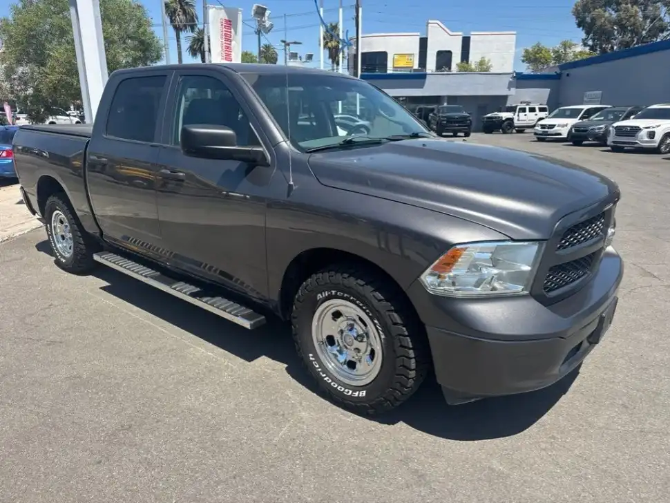 2015 RAM 1500 Express Crew Cab's photo