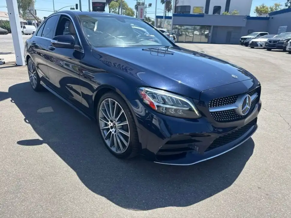 2019 Mercedes-Benz C-Class C300's photo