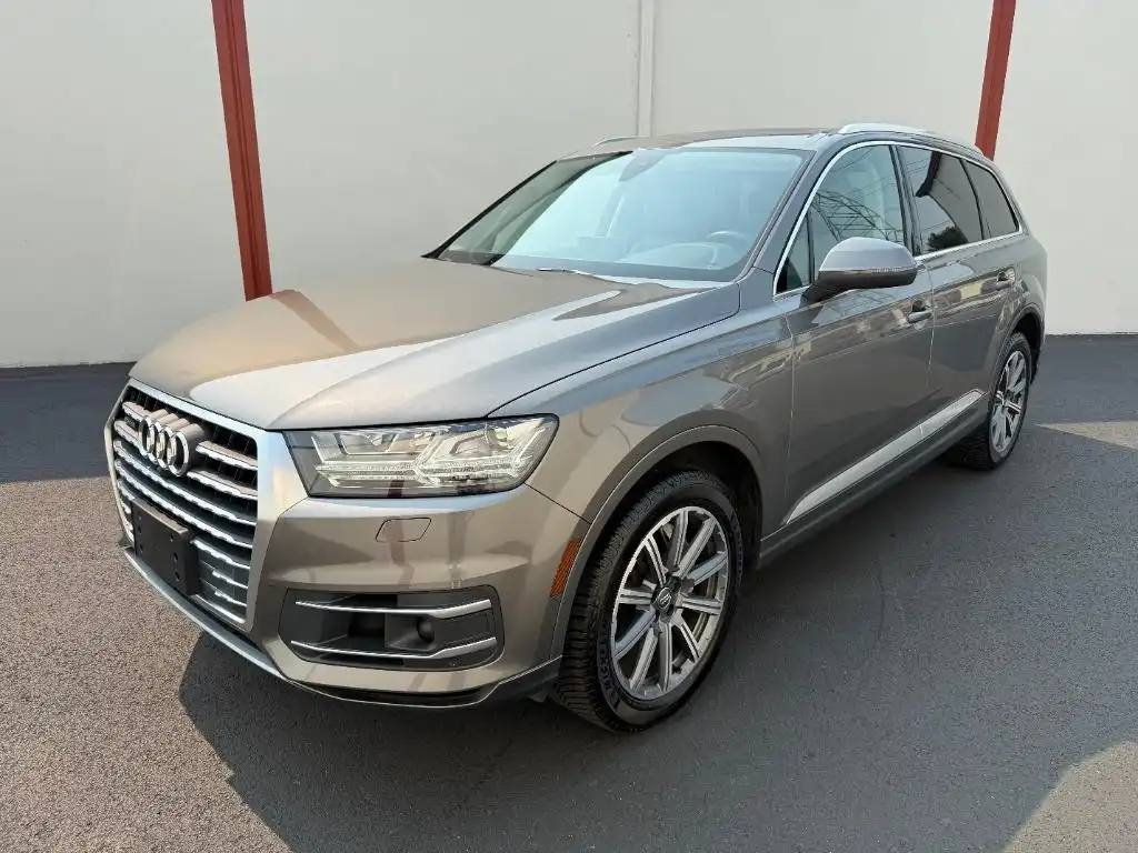 2017 Audi Q7 3.0T quattro tiptronic Premium Plus's photo