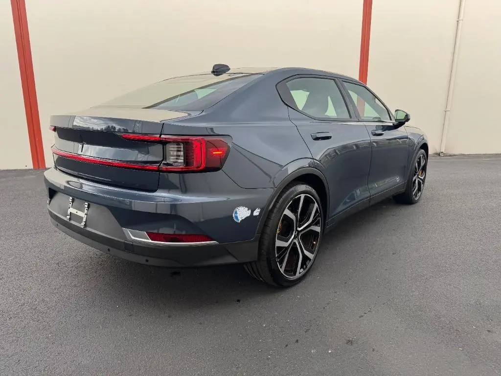 2021 Polestar 2 Pilot Plus photo 5