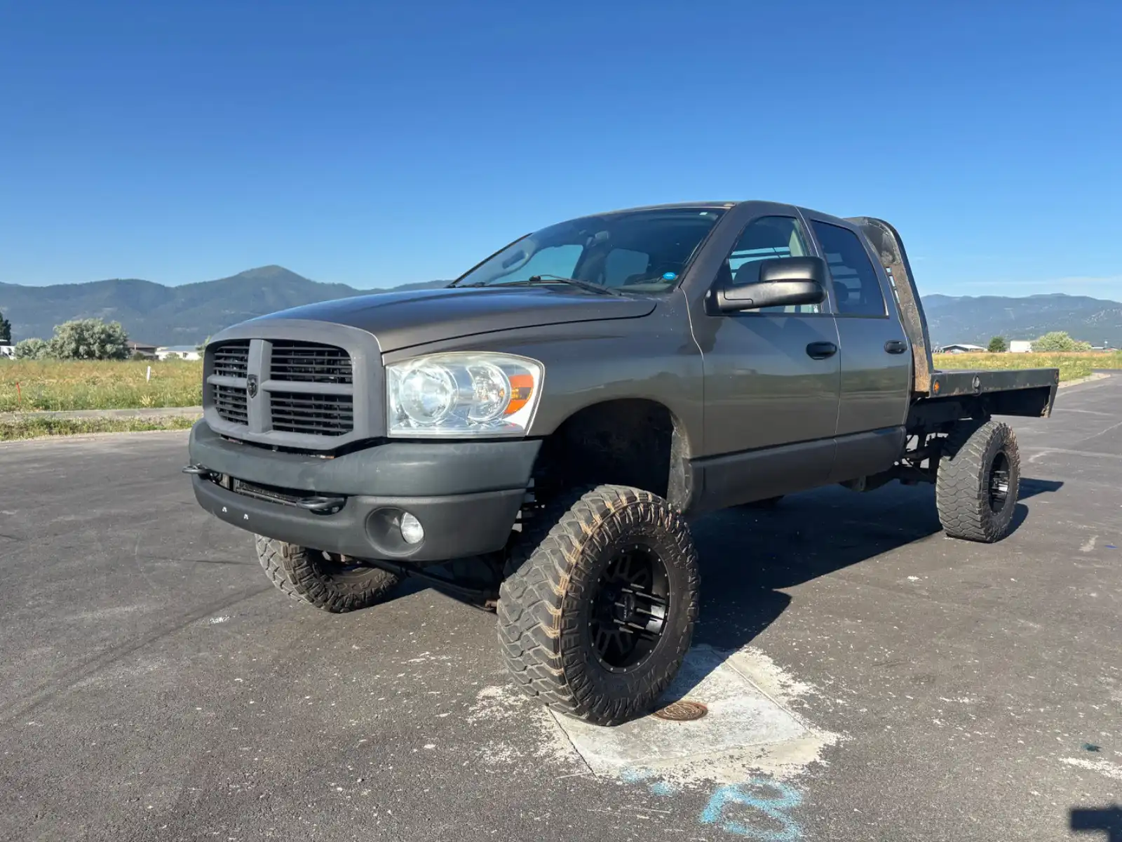 2007 Dodge Ram 2500 ST 4X4 Quad Cab SWB's photo