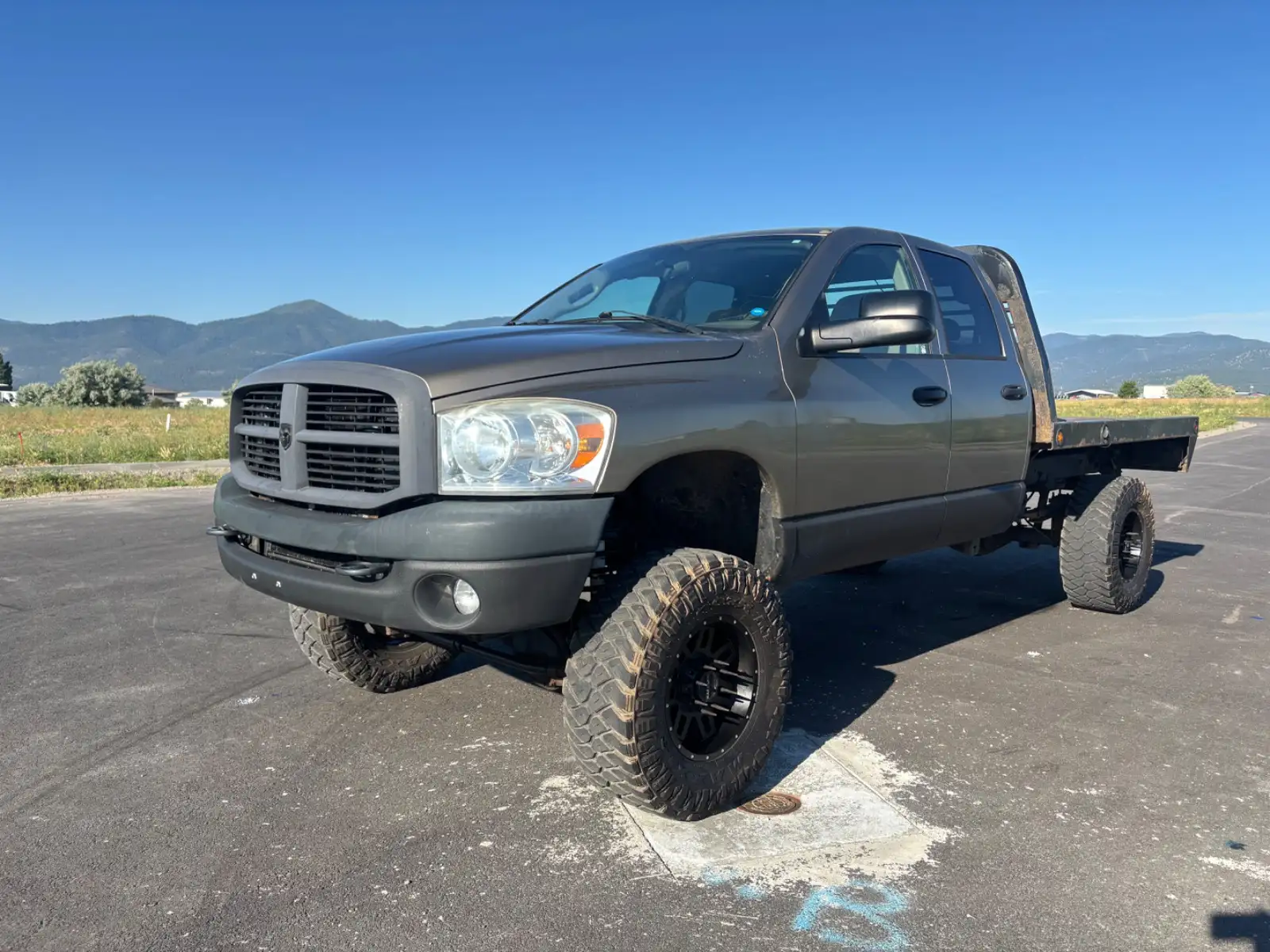 2007 Dodge Ram 2500 ST 4X4 Quad Cab SWB's photo