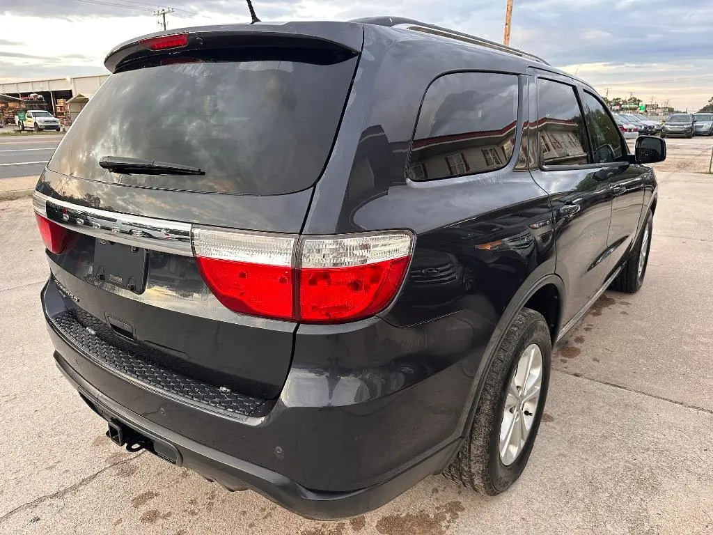 2013 Dodge Durango SXT AWD photo 3