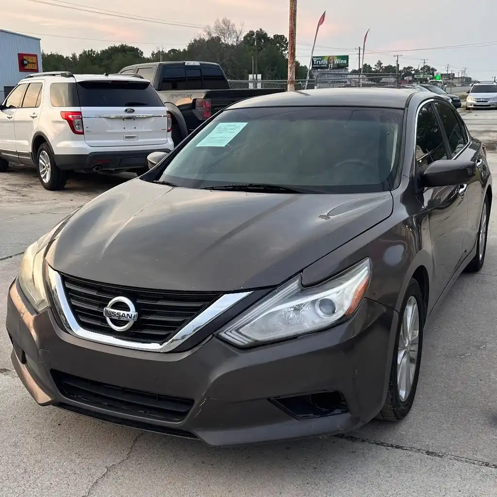 2016 Nissan Altima 2.5 S's photo