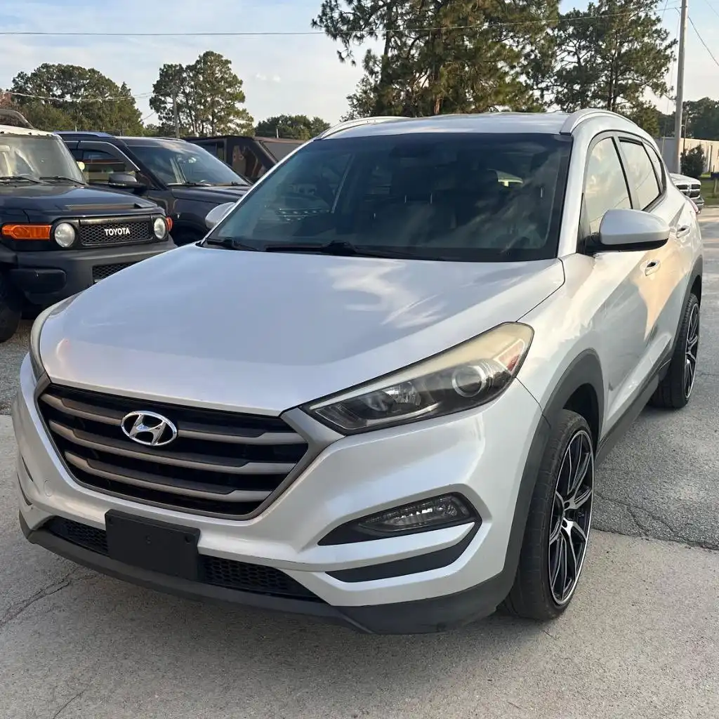 2016 Hyundai Tucson SE FWD's photo