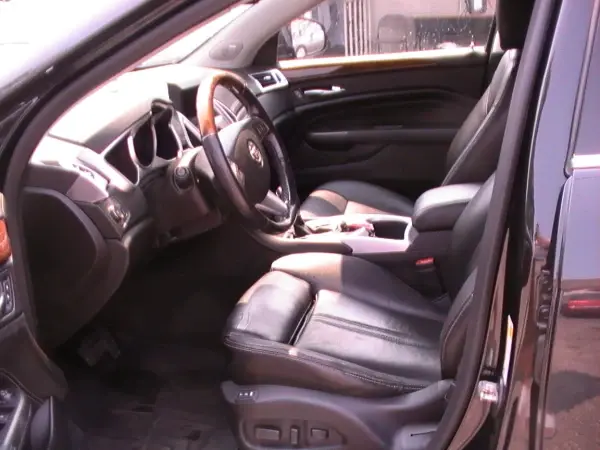 2012 Cadillac SRX AWD Performance Collection photo 3