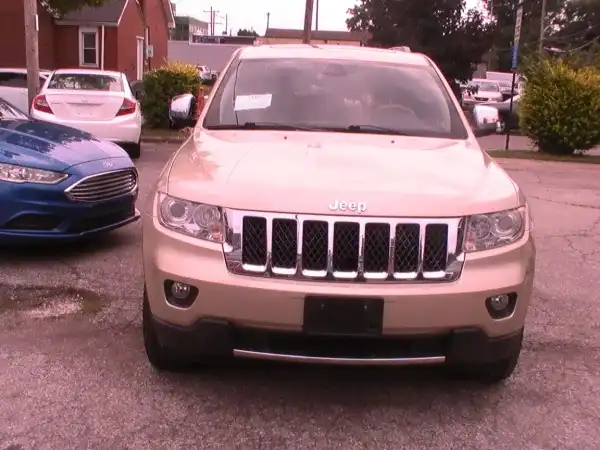 2012 Jeep Grand Cherokee Overland 4WD's photo
