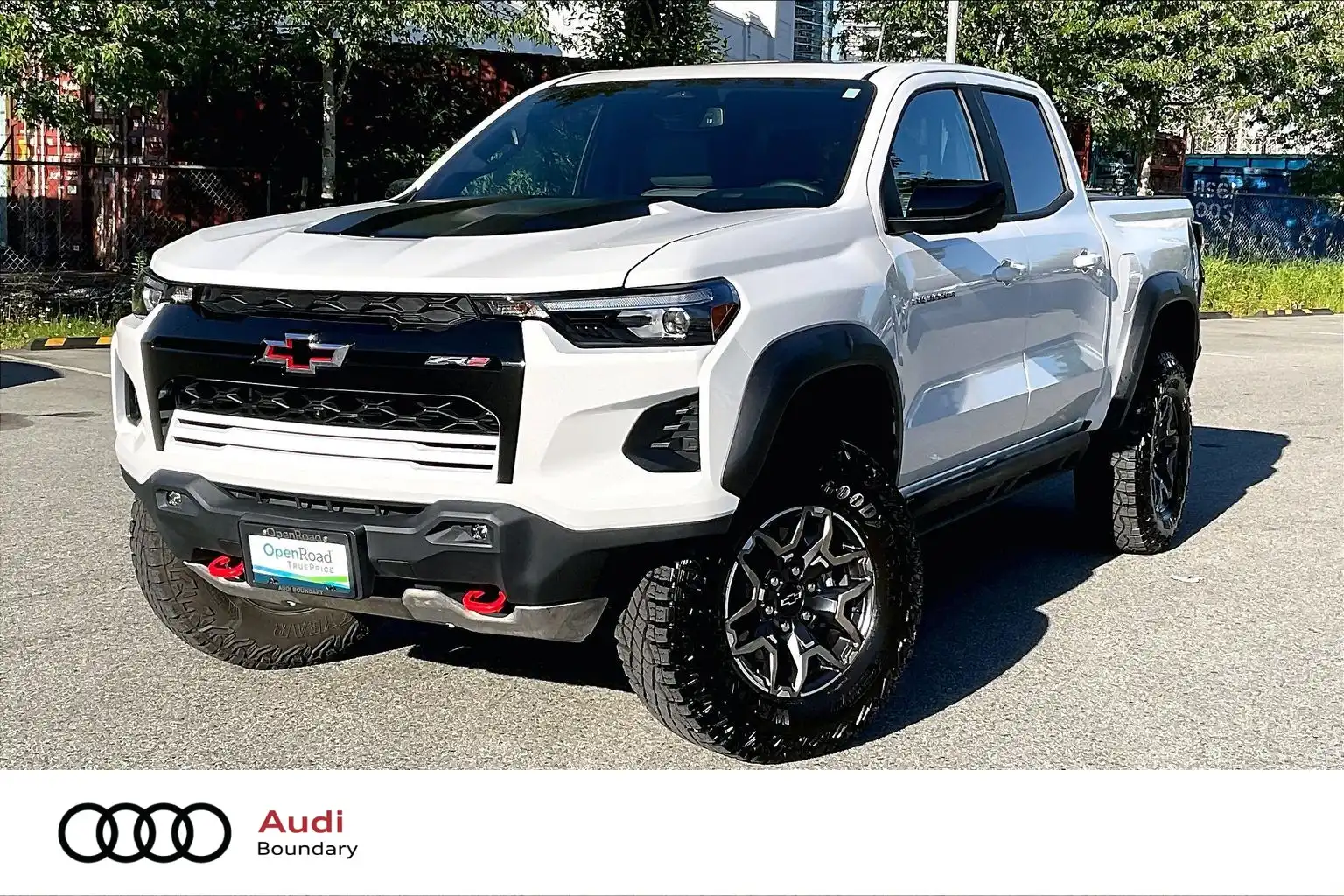 2025 Chevrolet Colorado ZR2 4WD Crew Cab Short Box's photo