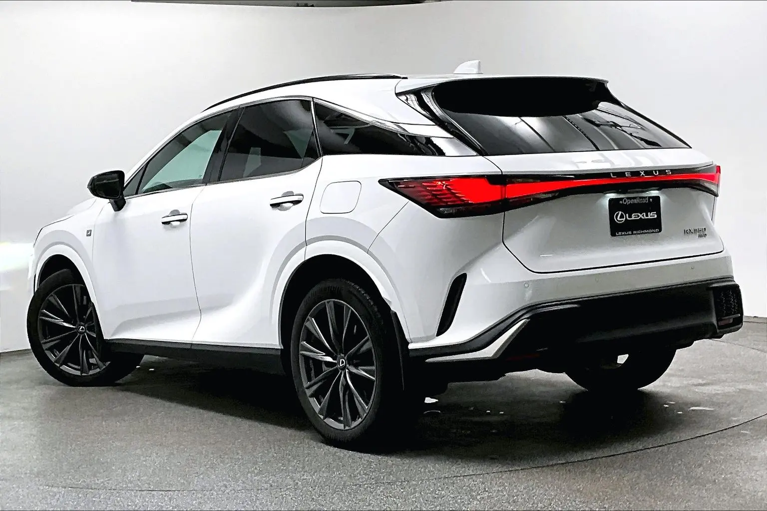 2024 Lexus RX 350 Premium photo 3