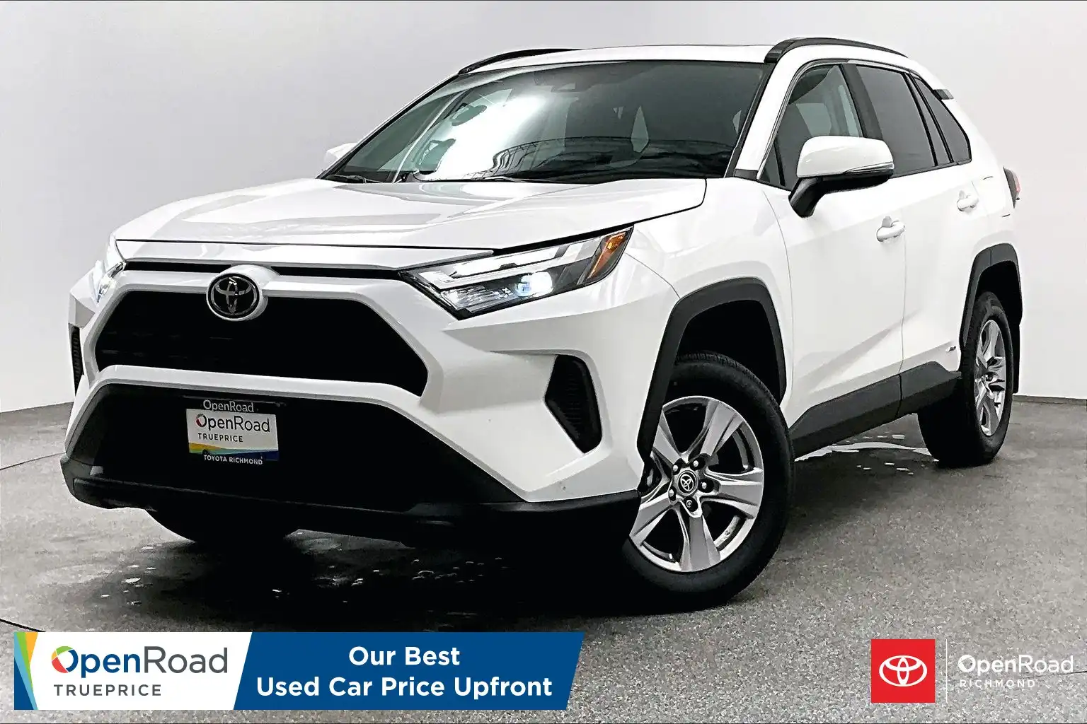 2025 Toyota RAV4 XLE AWD's photo