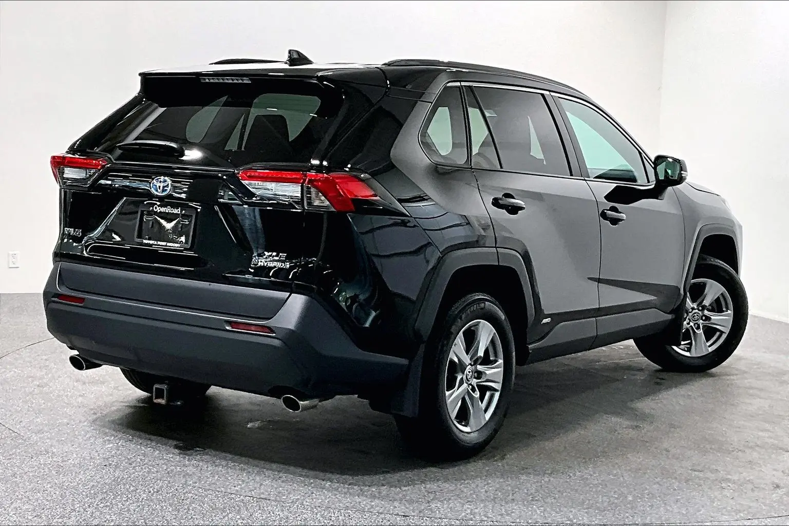 2022 Toyota RAV4 XLE AWD photo 5