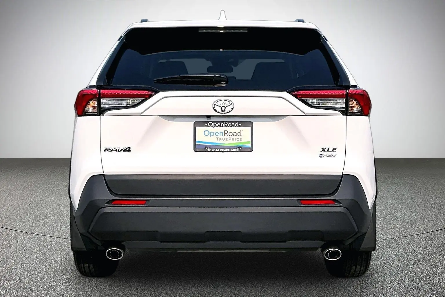 2025 Toyota RAV4 XLE AWD photo 4
