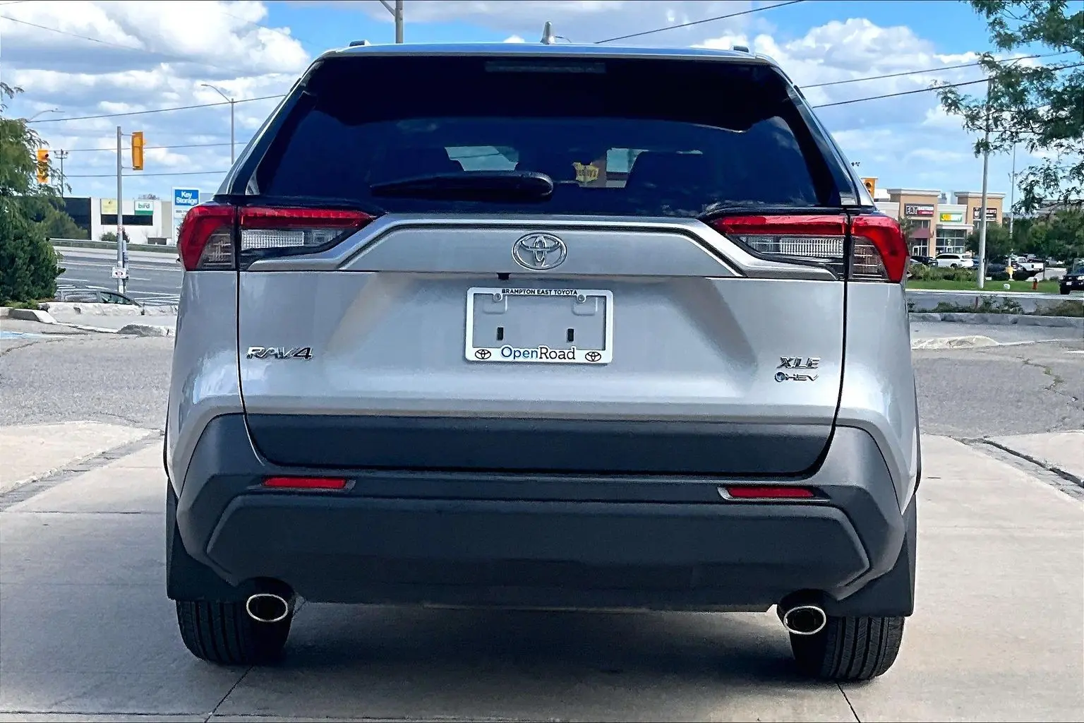 2025 Toyota RAV4 XLE AWD photo 4