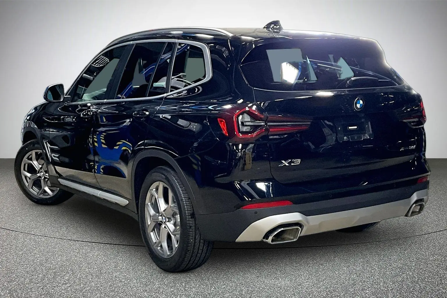 2023 BMW X3 xDrive30i photo 3