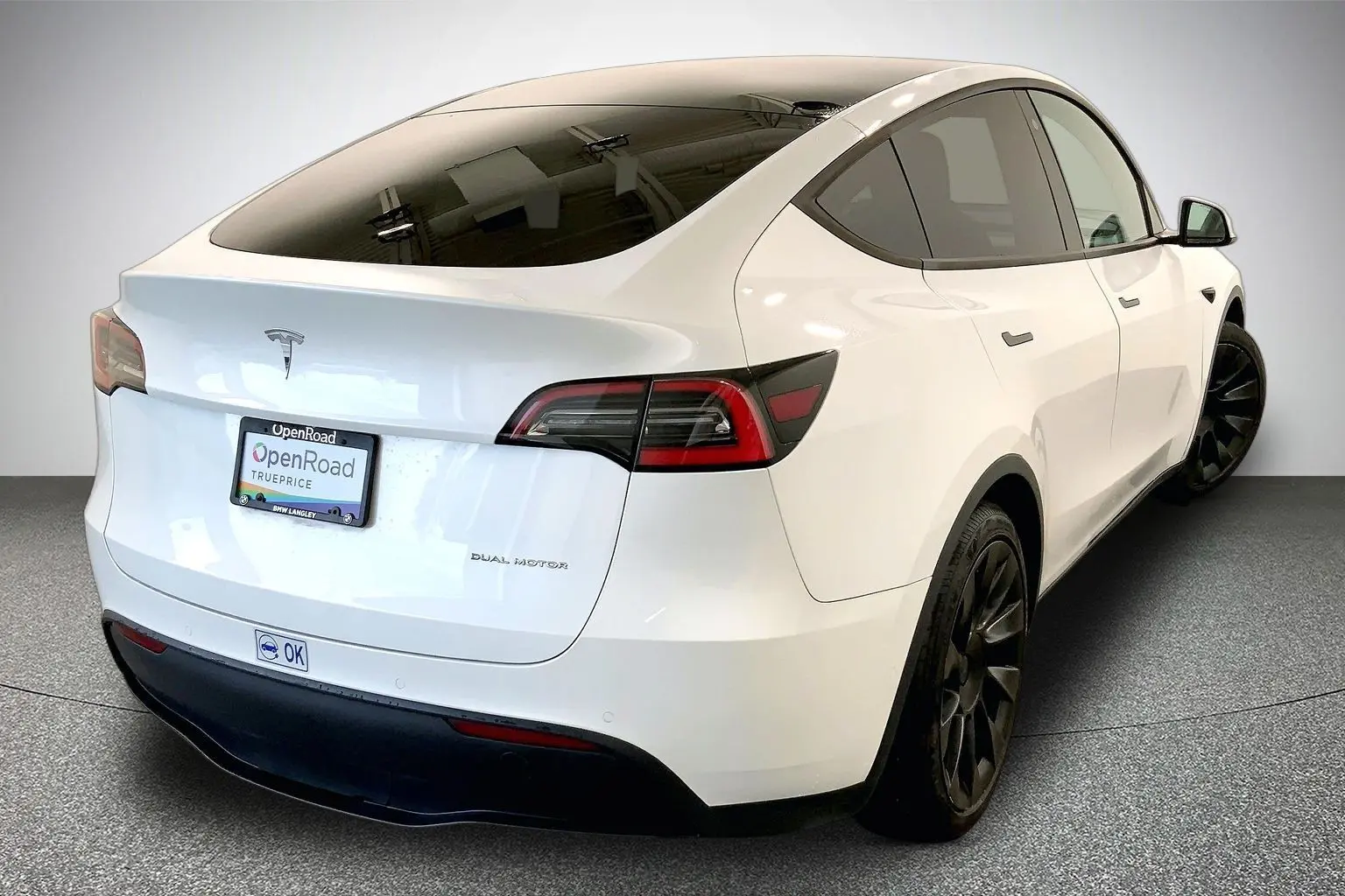 2020 Tesla Model Y Long Range Dual Motor AWD photo 5