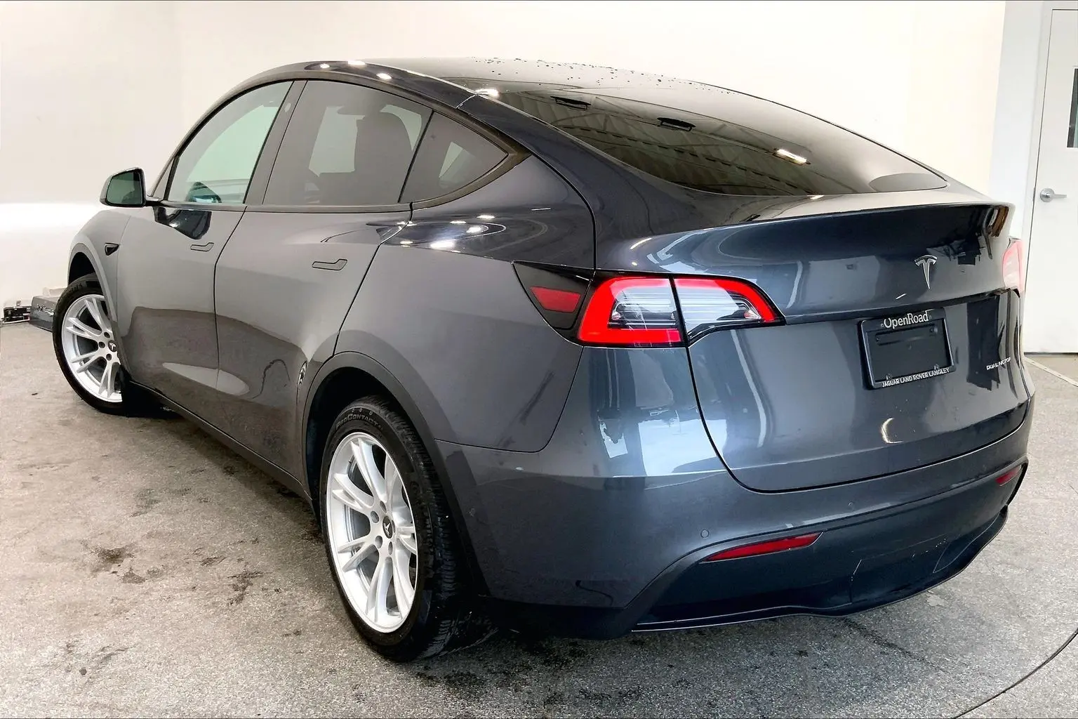 2021 Tesla Model Y Long Range photo 3