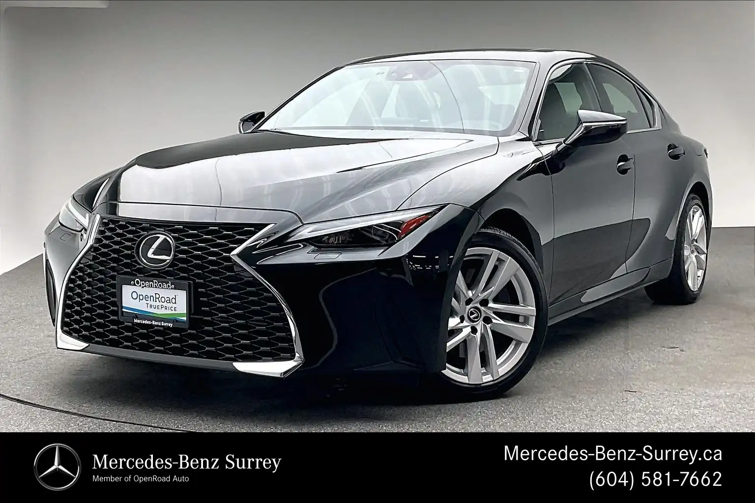2025 Lexus IS 300 Premium's photo