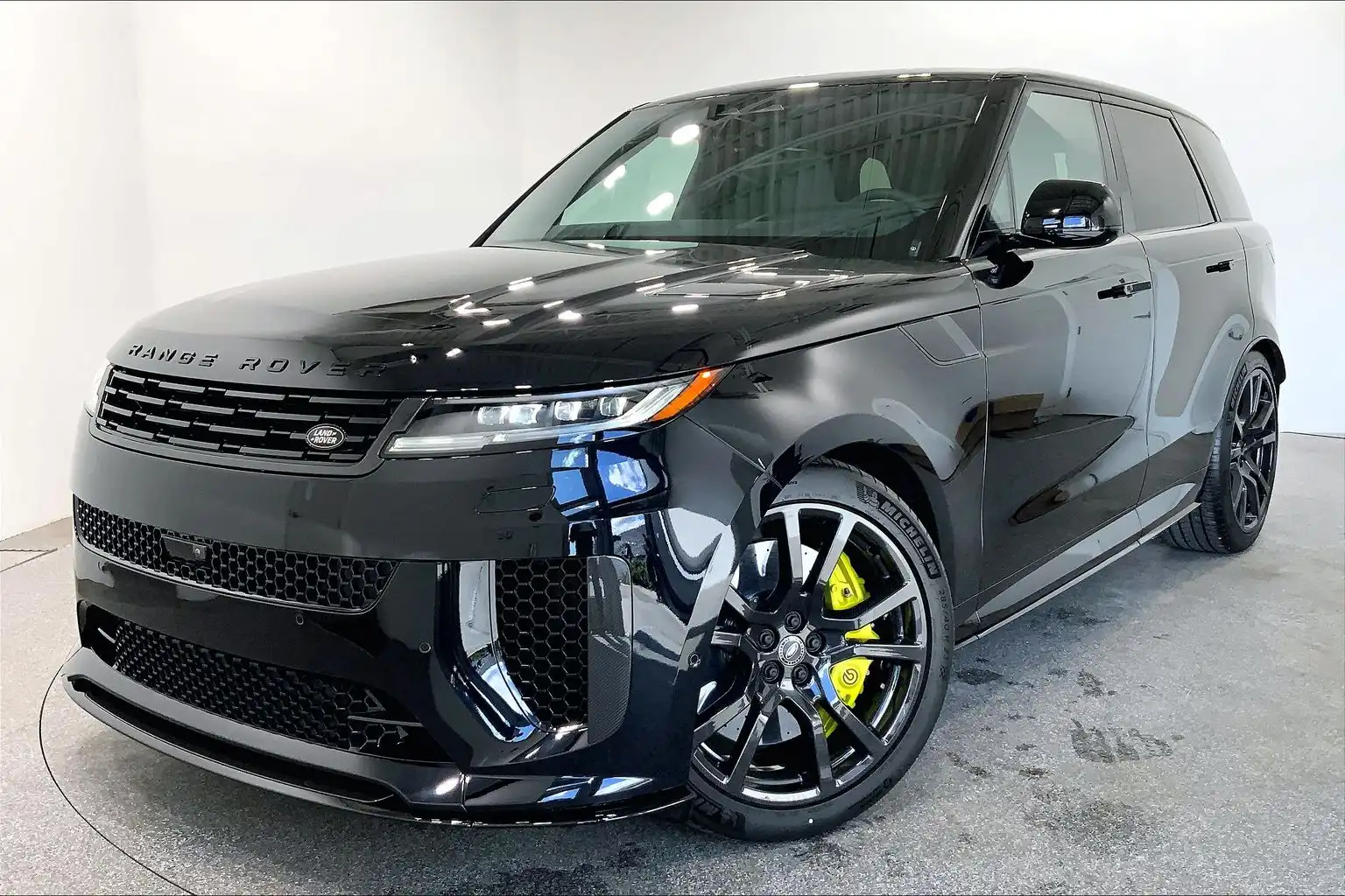 2025 Land Rover Range Rover Sport P635 SV Edition Two's photo