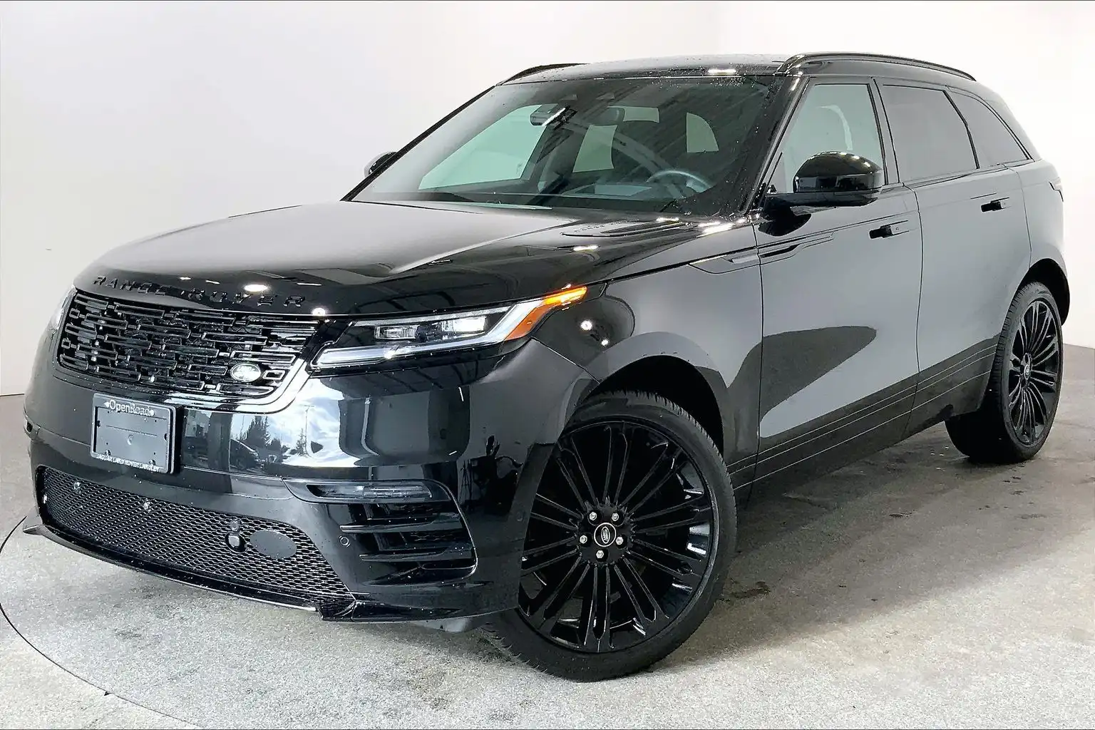 2026 Land Rover Range Rover Velar P340 Dynamic SE's photo
