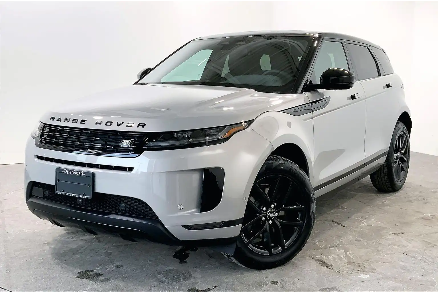 2026 Land Rover Range Rover Evoque P250 S's photo