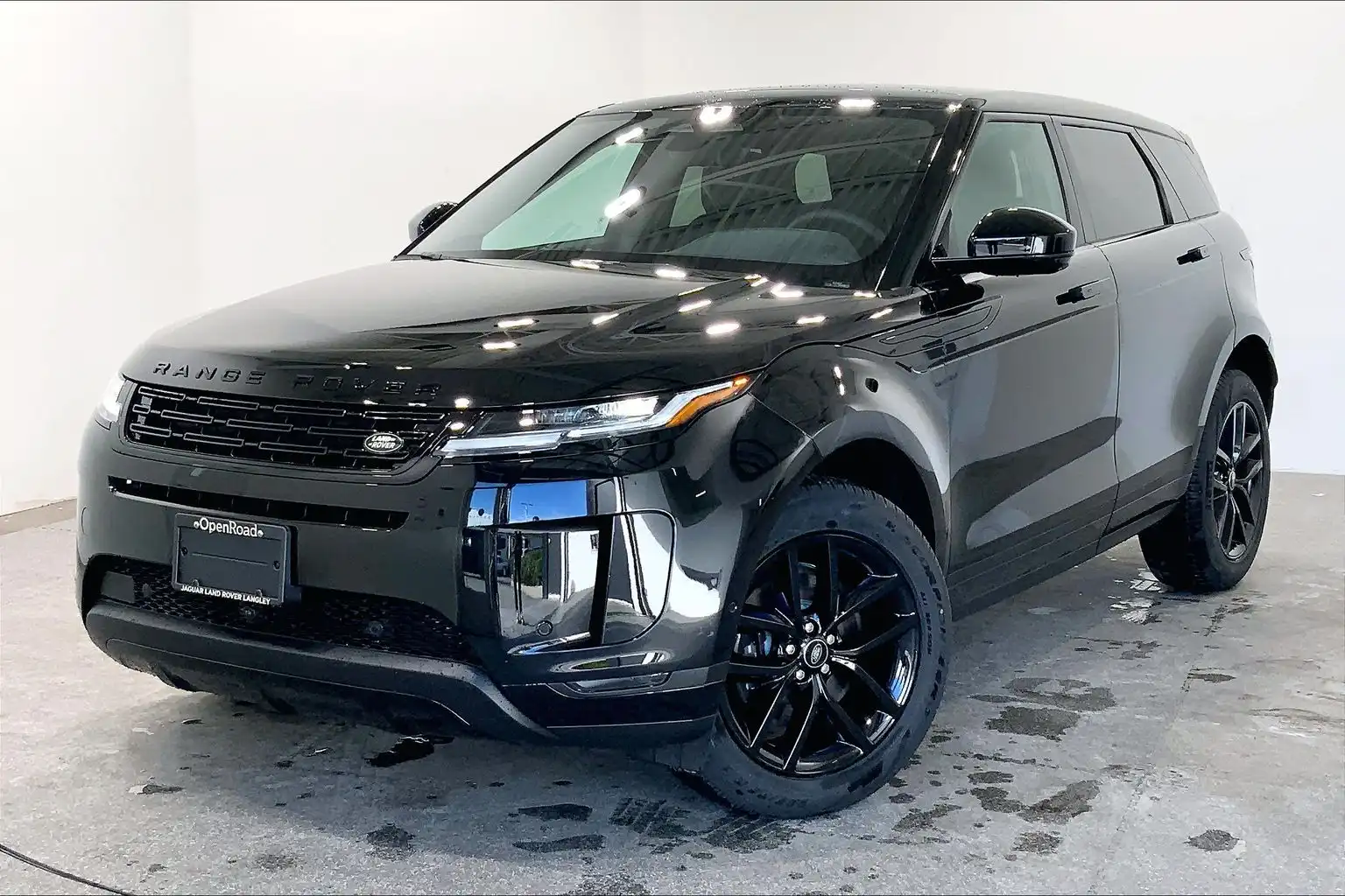 2026 Land Rover Range Rover Evoque P250 S's photo