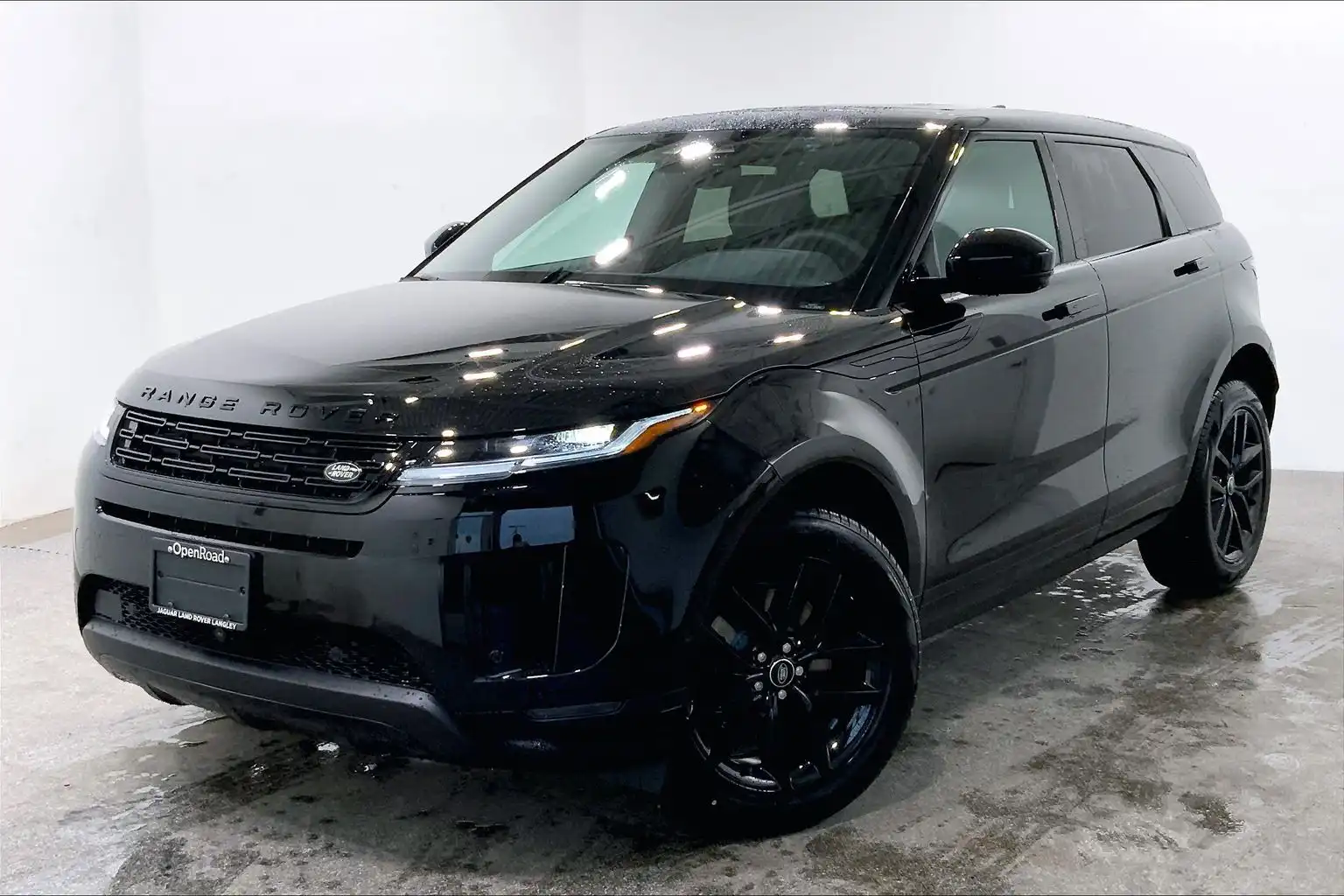 2026 Land Rover Range Rover Evoque P250 S's photo