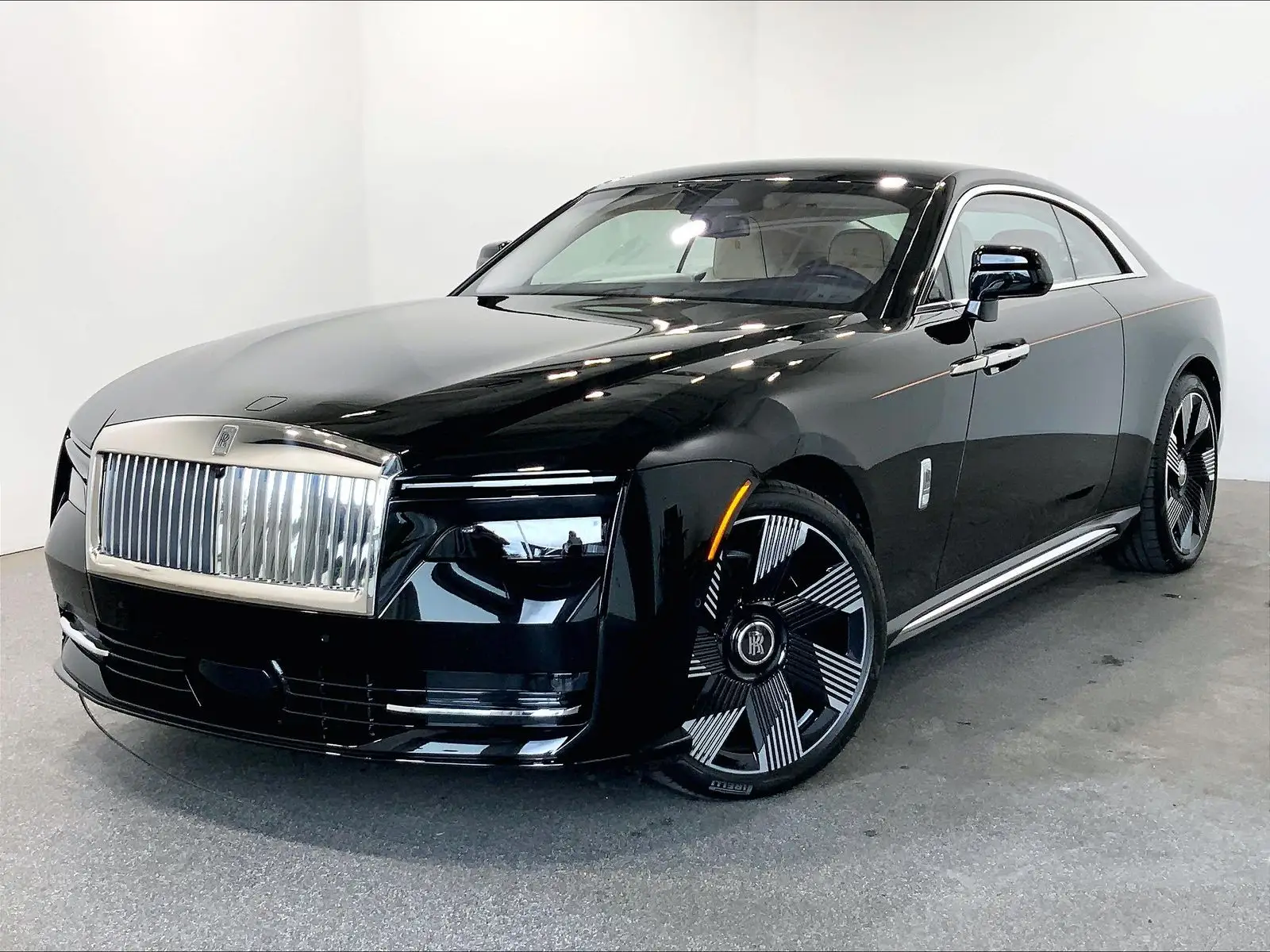 2024 Rolls-Royce Spectre Base photo 1