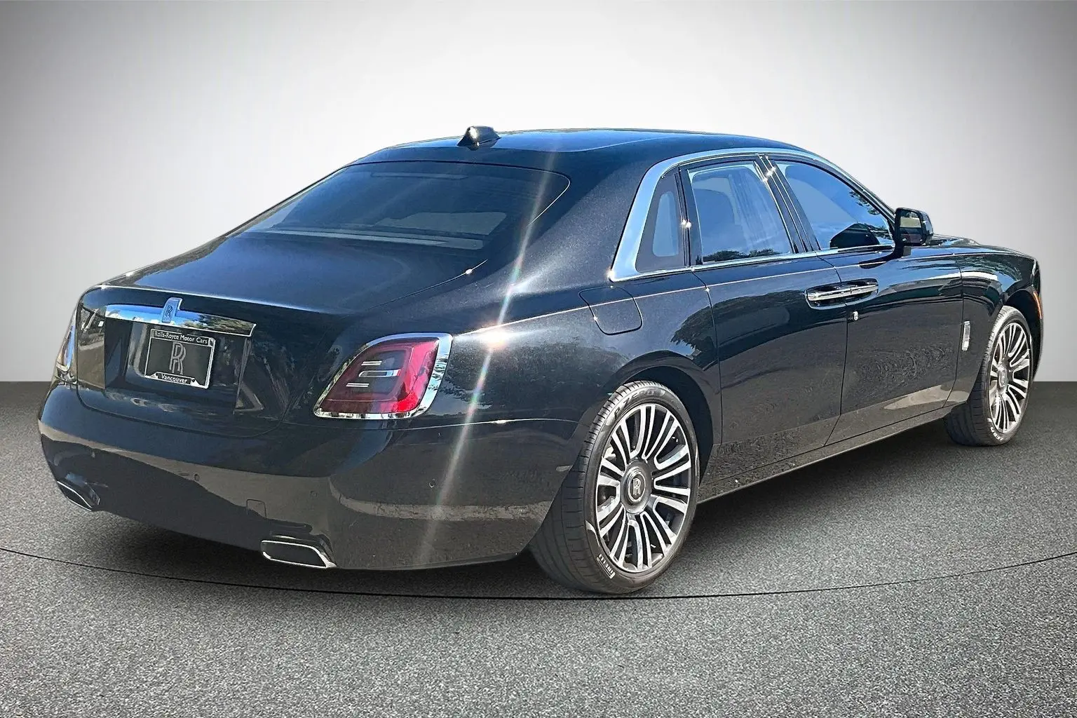 2023 Rolls-Royce Ghost Base photo 5
