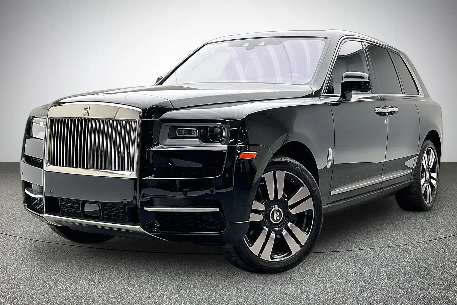 2023 Rolls-Royce Cullinan Base photo 1