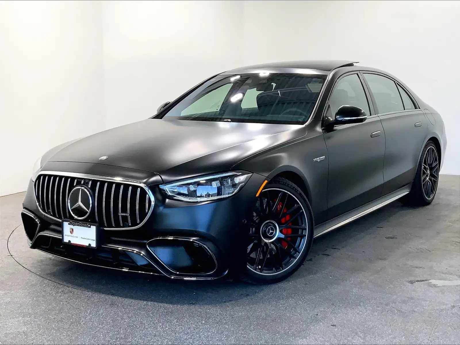 2025 Mercedes-Benz S-Class AMG S63 E Performance 4MATIC's photo
