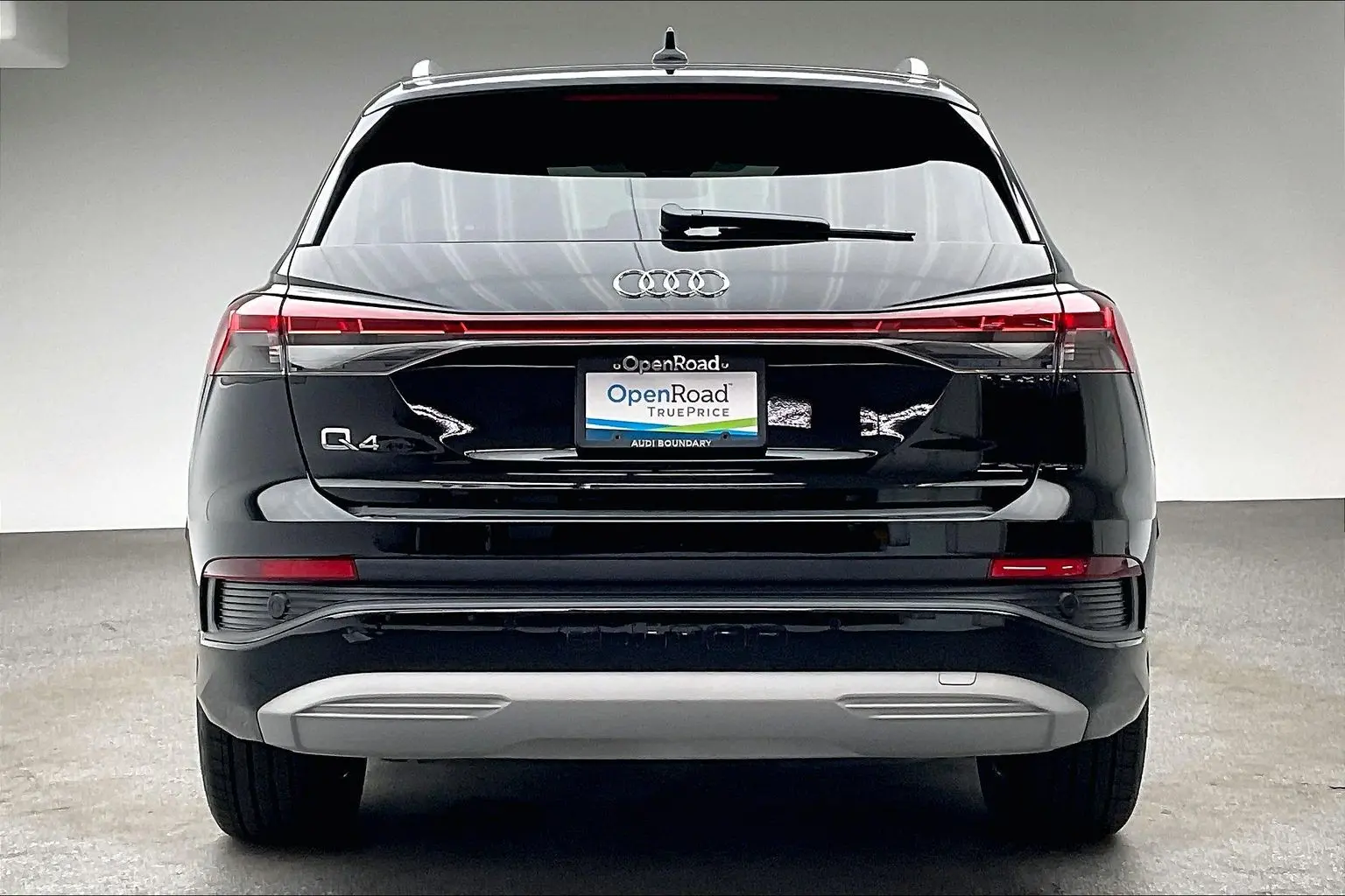 2025 Audi Q4 e-tron 45 photo 4